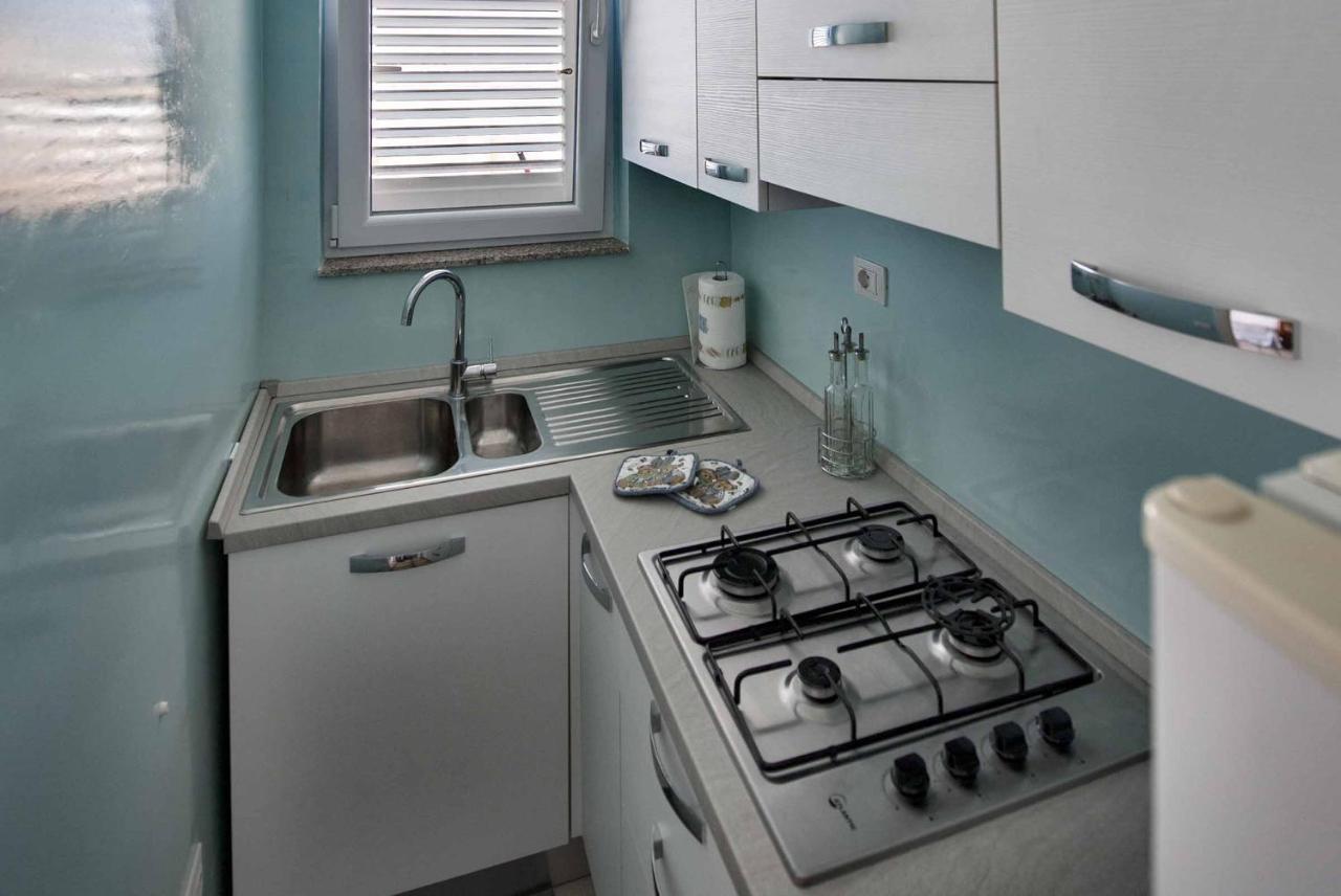 Apartment Overlooking The Sea With A View Of Old Gallipoli And The Whole Bay Extérieur photo